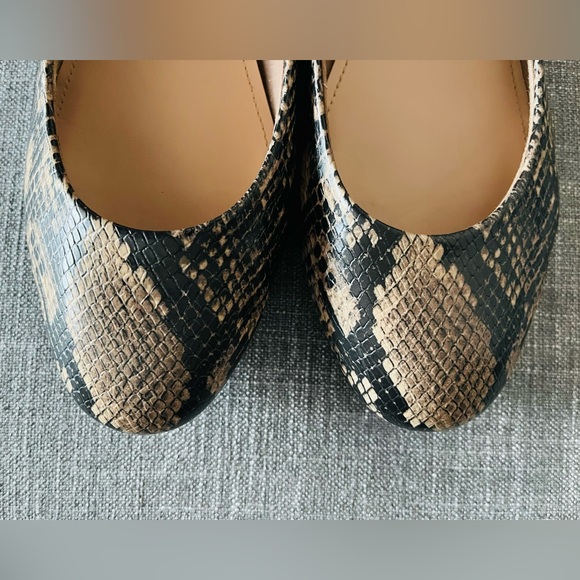 Easy Spirit Taupe Snake Print Vegan Flats Size 12 EUC LIKE NEW - Picture 9 of 12